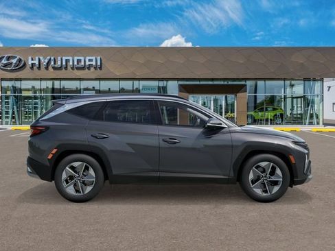 New 2026 Hyundai Tucson SEL FWD image 7