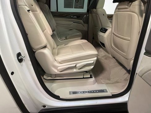 Used 2021 Cadillac Escalade ESV Sport Platinum image 63