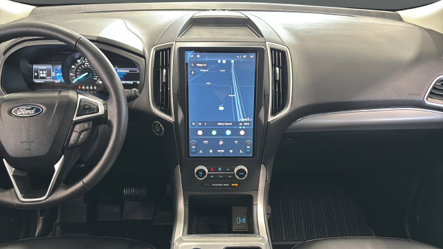 Used 2022 Ford Edge SEL AWD/4WD image 13