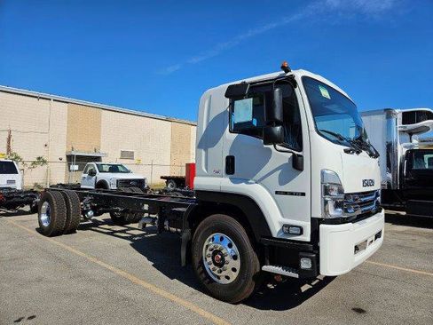 New 2025 Isuzu FTR 6500 XD image 1