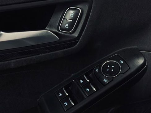 Used 2024 Ford Escape ST-Line image 15