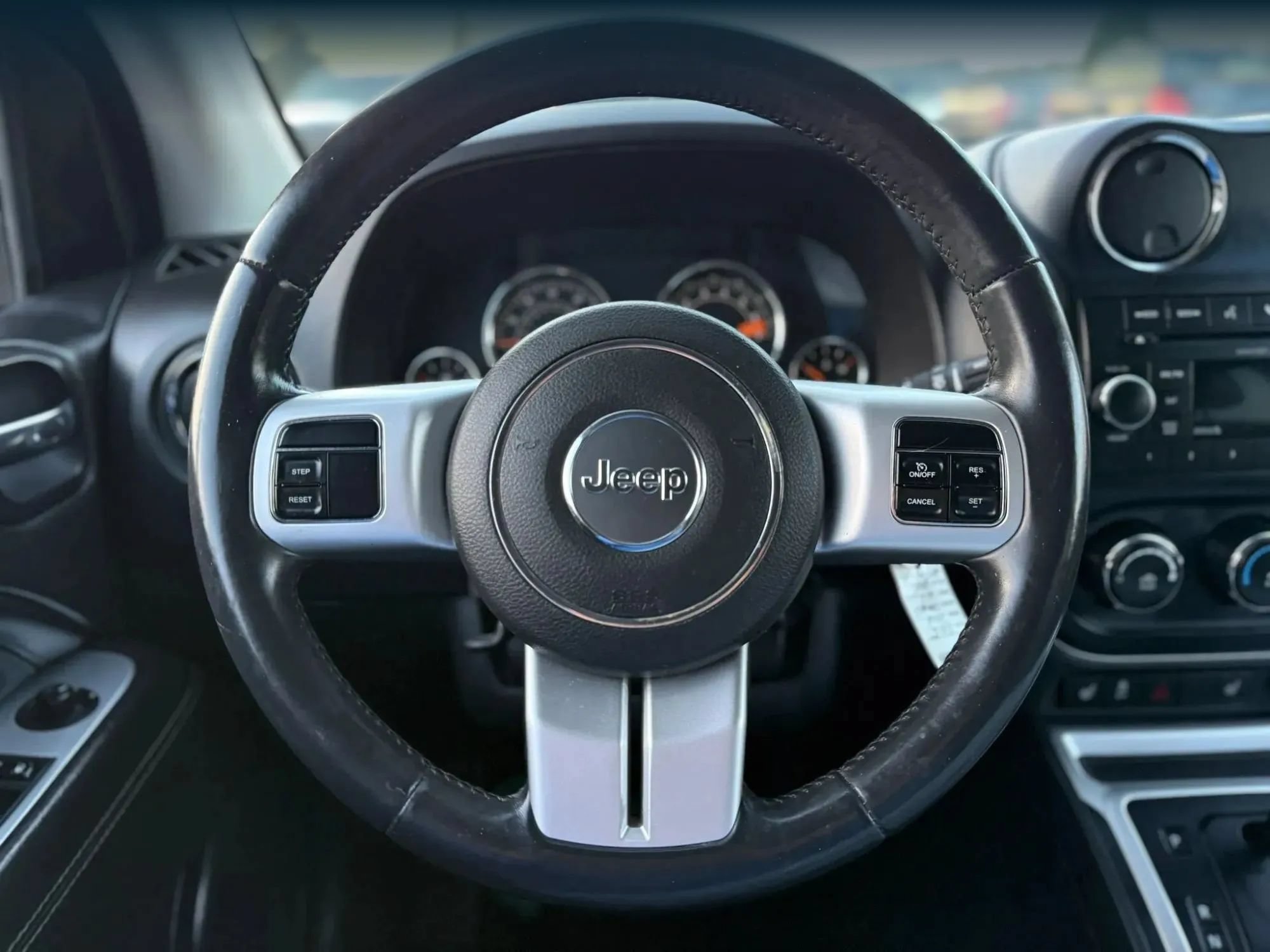 Used 2015 Jeep Compass High Altitude AWD/4WD image 24