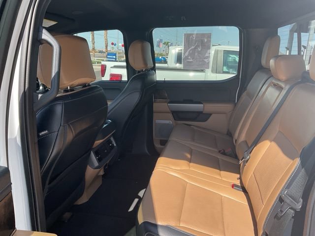 Used 2025 Ford F350 Lariat w/ Lariat Ultimate Package AWD/4WD image 23