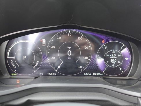 Used 2024 MAZDA CX-90 Plug-In Hybrid w/ Preferred AWD/4WD image 16