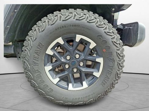 Used 2024 Jeep Wrangler Unlimited Rubicon 4xe AWD/4WD image 7
