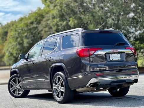 Used 2019 GMC Acadia Denali w/ Technology Package image 10