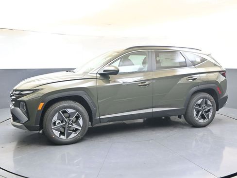 New 2026 Hyundai Tucson SEL image 2