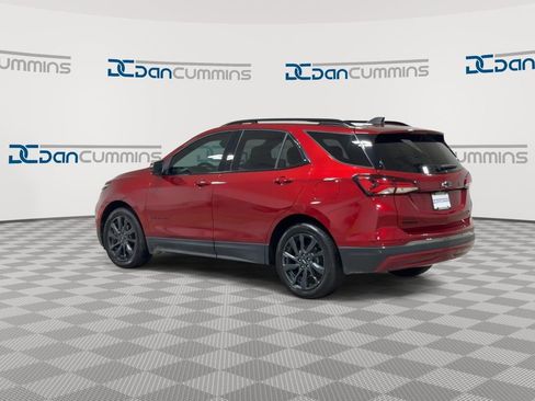 Used 2022 Chevrolet Equinox RS w/ RS Leather Package image 10