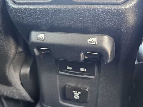 Used 2021 Jeep Wrangler Unlimited Rubicon w/ Uconnect 4C Nav & Sound Group AWD/4WD image 6