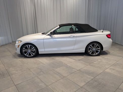 Used 2015 BMW 228i Convertible image 9