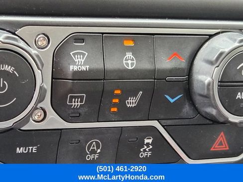 Used 2018 Jeep Wrangler Unlimited Sport S AWD/4WD image 25