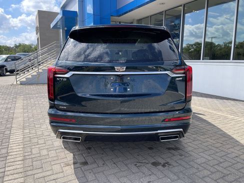Used 2024 Cadillac XT6 Premium Luxury w/ LPO, Floor Liner Package AWD/4WD image 4