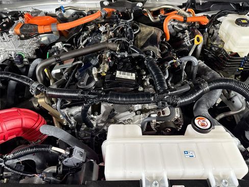 Certified 2025 Toyota Tacoma TRD Pro AWD/4WD image 42
