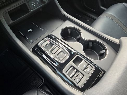 Certified 2025 Honda Pilot EX-L image 27