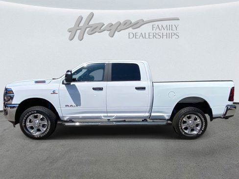 Used 2025 RAM 2500 Big Horn image 14