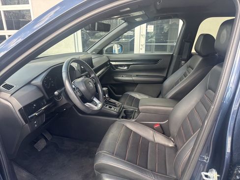 Used 2024 Honda CR-V Sport Touring image 8