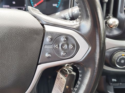 Used 2022 Chevrolet Colorado LT w/ Fleet Safety Package image 36