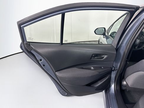 Used 2025 Toyota Corolla LE image 24