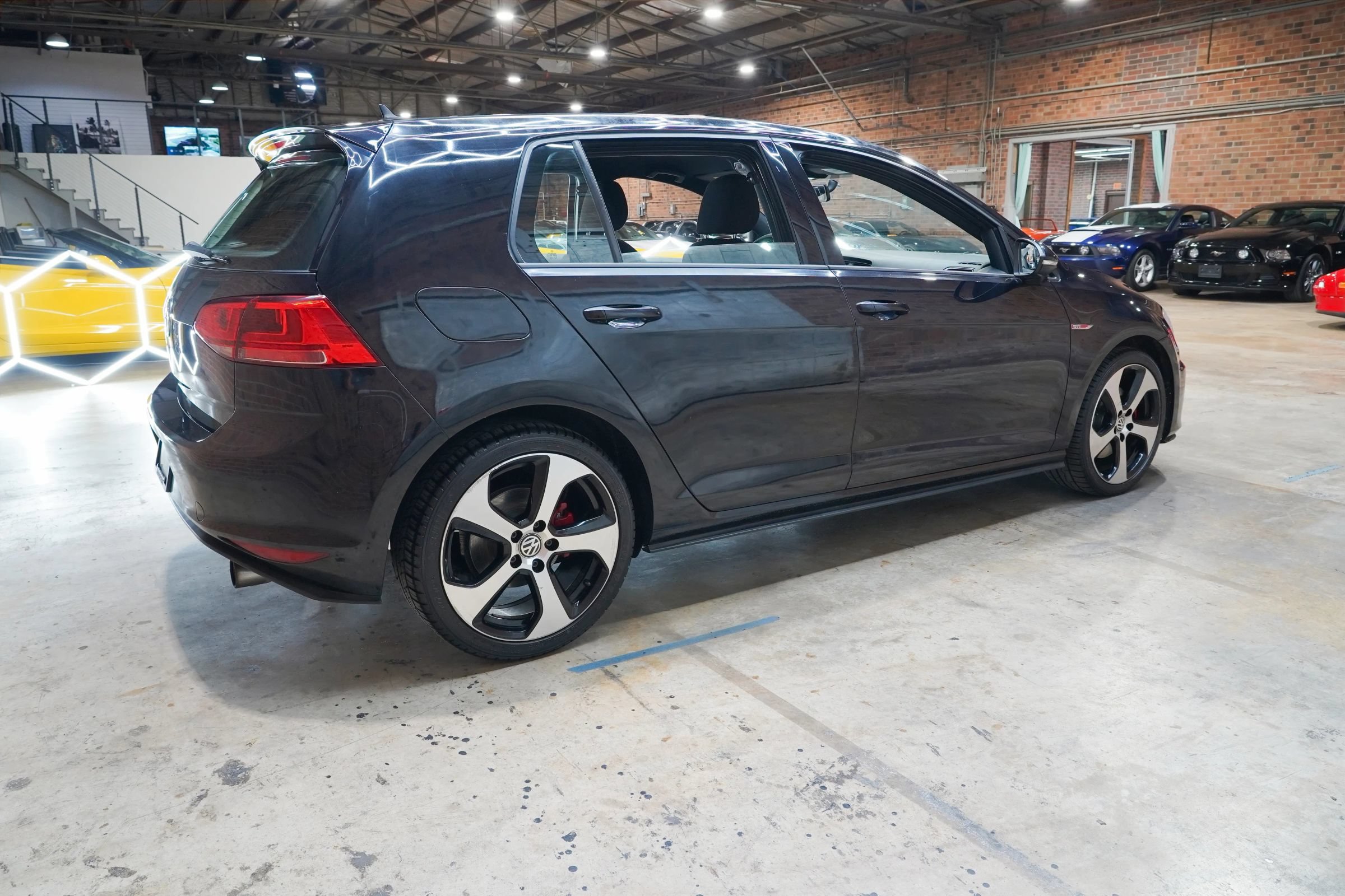 Used 2017 Volkswagen GTI S FWD image 14
