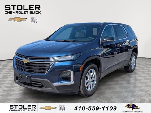 Used 2023 Chevrolet Traverse LS AWD/4WD image 1