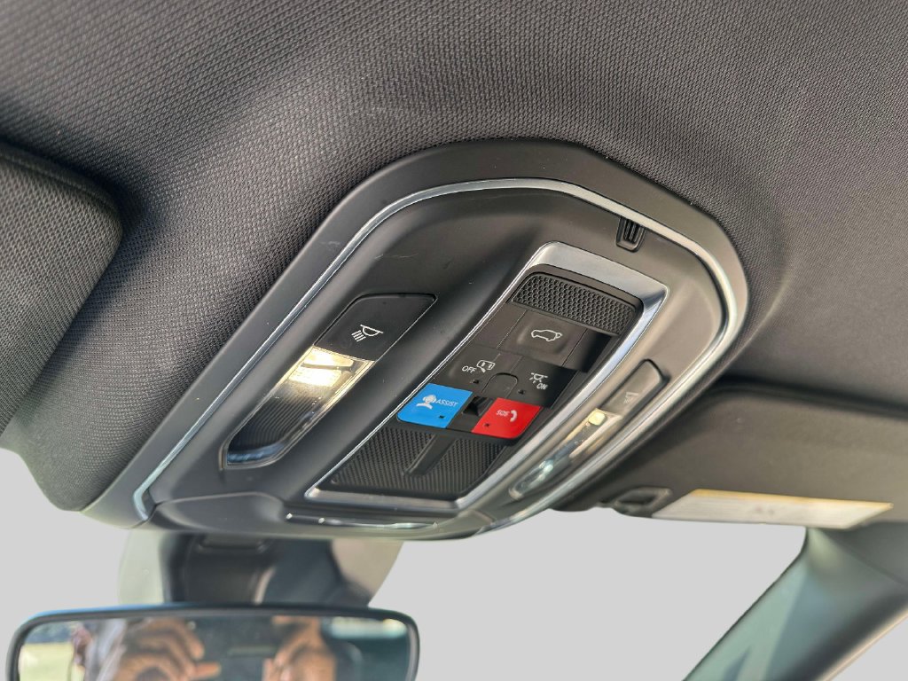 Used 2021 Jeep Grand Cherokee L Laredo AWD/4WD image 29
