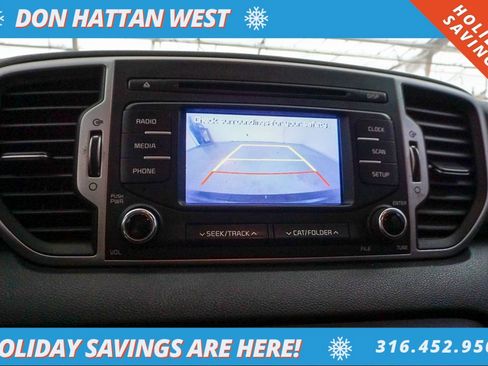 Used 2019 Kia Sportage LX image 7