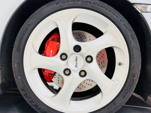Used 2002 Porsche 911 Turbo AWD/4WD image 38