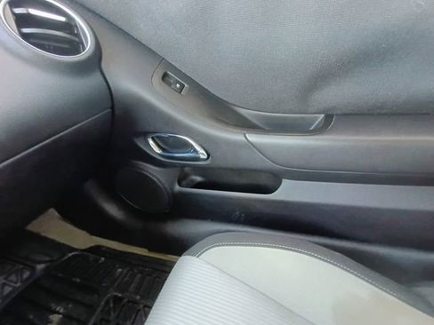 Used 2011 Chevrolet Camaro LT image 26