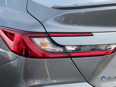 New 2026 Toyota Camry SE FWD image 24