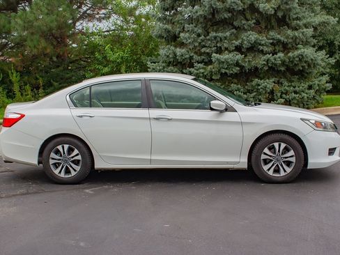 Used 2013 Honda Accord LX image 11