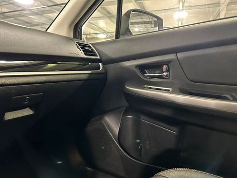 Used 2017 Subaru Crosstrek 2.0i Limited image 20
