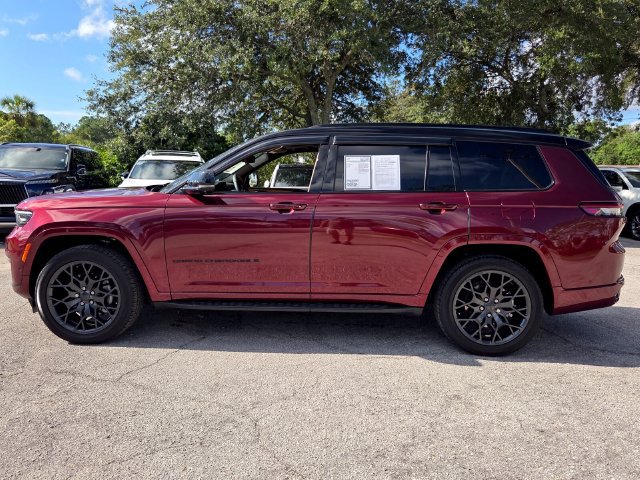 Used 2025 Jeep Grand Cherokee L Summit AWD/4WD image 4