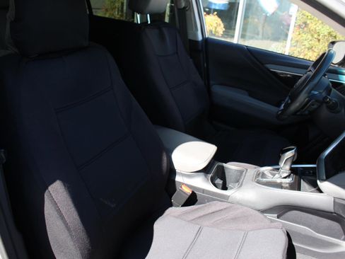 Used 2020 Subaru Outback Limited w/ Popular Package #2 image 16