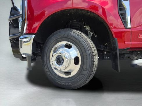 Used 2024 Ford F350 King Ranch w/ Chrome Package AWD/4WD image 40