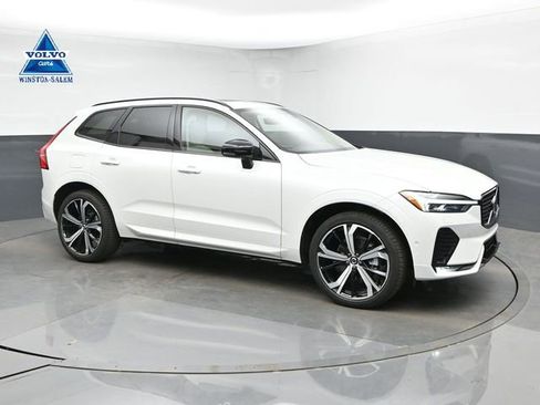 Used 2025 Volvo XC60 B5 Ultra w/ Protection Package Premier AWD/4WD image 1