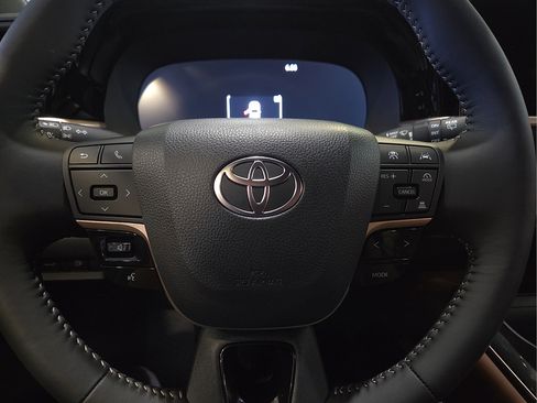 New 2026 Toyota Crown Signia AWD/4WD image 25