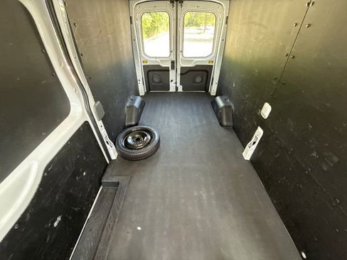 Used 2025 Ford Transit 250 148 Medium Roof w/ Load Area Protection Package RWD image 17