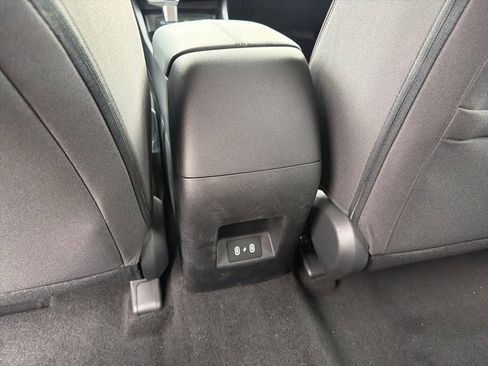 New 2026 Hyundai Tucson SE image 17