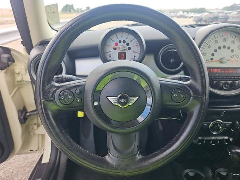 Used 2012 MINI Cooper Hardtop FWD image 11