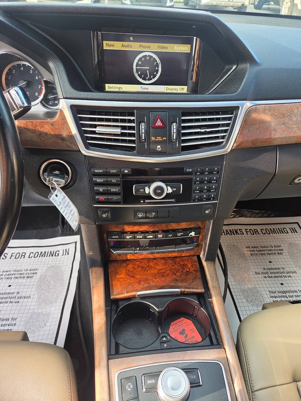 Used 2010 Mercedes-Benz E 350 Sedan image 8