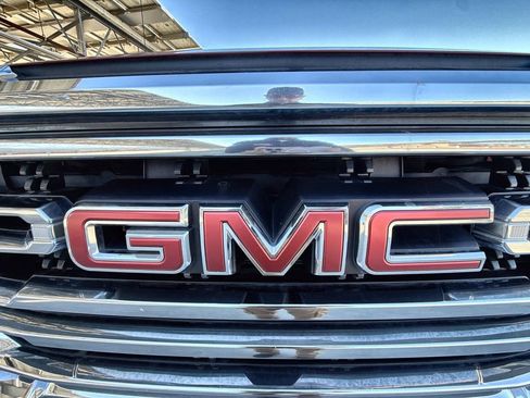 Used 2021 GMC Sierra 1500 SLT w/ SLT Premium Package image 30