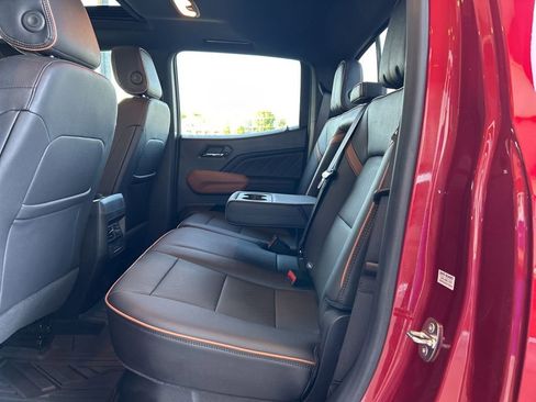 Used 2023 GMC Canyon AT4 w/ AT4 Premium Package image 9