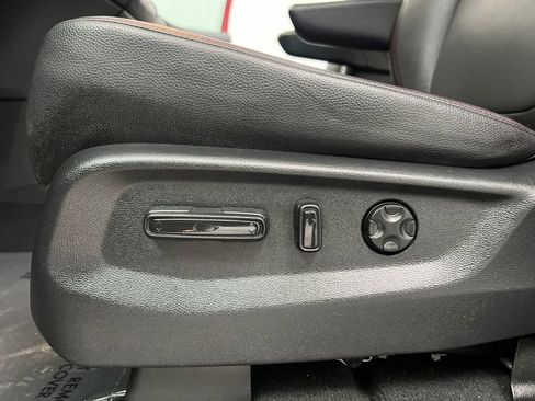 Used 2025 Honda Odyssey Sport-L image 10