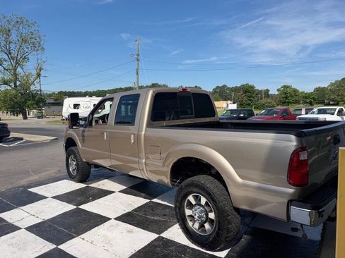 Used 2011 Ford F250 Lariat w/ Lariat Interior Pkg AWD/4WD image 7