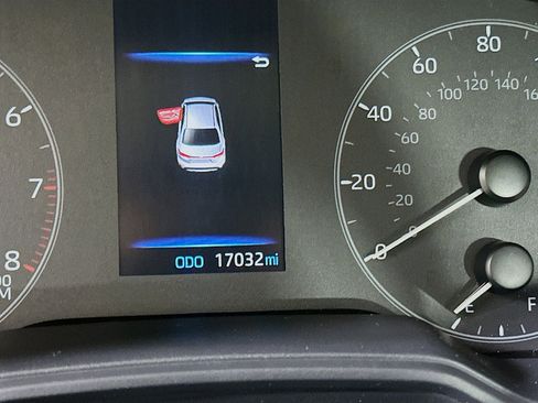 Used 2024 Toyota Corolla LE FWD image 19