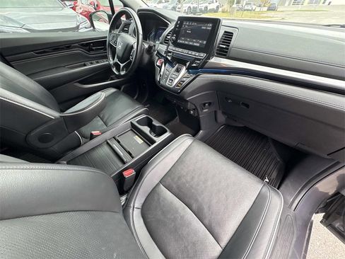 Used 2023 Honda Odyssey Elite image 14
