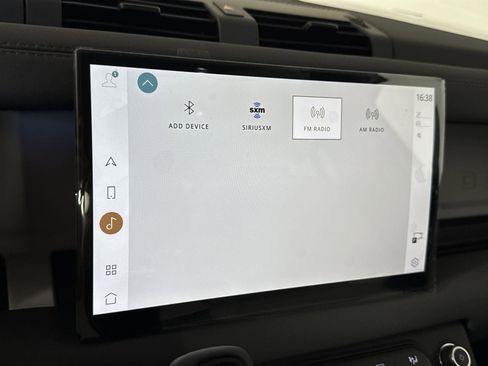 Certified 2025 Land Rover Defender 110 S image 19