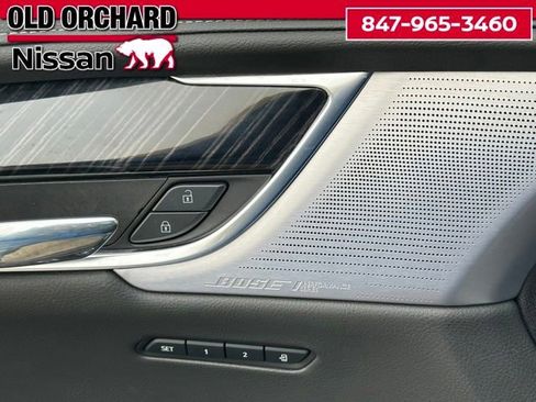 Used 2025 Cadillac XT6 Premium Luxury w/ Technology Package AWD/4WD image 9