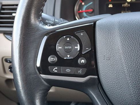 Certified 2019 Honda Pilot Touring image 23