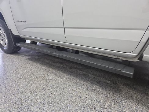 Used 2017 Chevrolet Colorado W/T w/ WT Convenience Package image 35